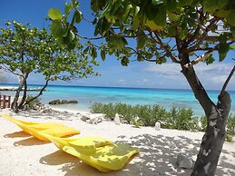 Rangiroa Tiputa Lodge B&B