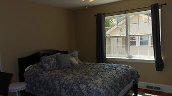 The Better Half Duplex on 7th