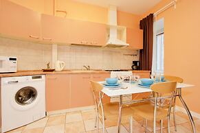 LUXKV Apartment on Sivtsev Vrazhek