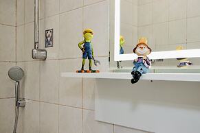 LUXKV Apartment on Sivtsev Vrazhek