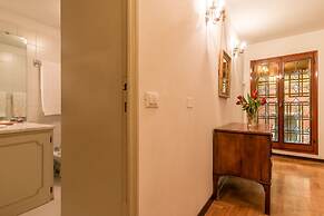 Admiral Emo Palace Over Canal Grande