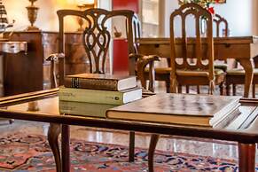 Admiral Emo Palace Over Canal Grande