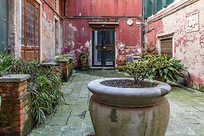 Admiral Emo Palace Over Canal Grande