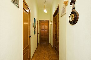 LUXKV Apartment on Sadovaya