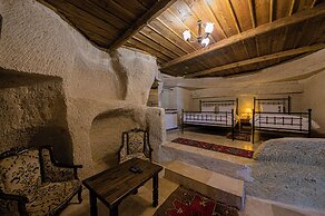 Konak Bezirhane Cave Otel