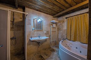 Konak Bezirhane Cave Otel