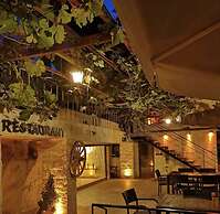 Konak Bezirhane Cave Otel