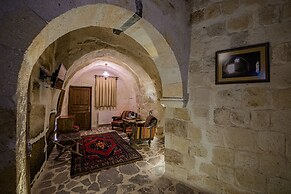 Konak Bezirhane Cave Otel