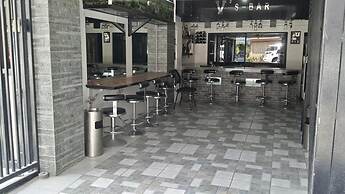 ERVoruto Hostel Makati