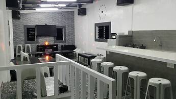 ERVoruto Hostel Makati