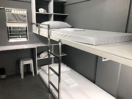 ERVoruto Hostel Makati