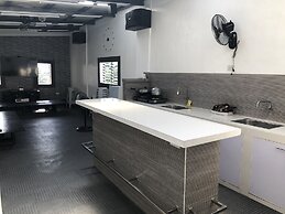 ERVoruto Hostel Makati