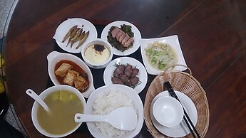 Deren Tea Garden B&B