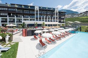 Hotel Tyrol