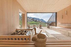 Hotel Tyrol