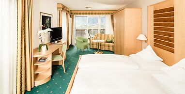 Hotel Tyrol
