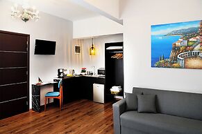 Hellenic Hospitality House