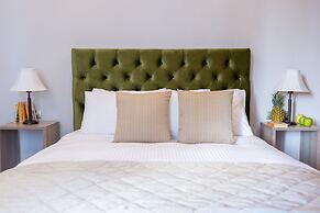 Hellenic Hospitality House