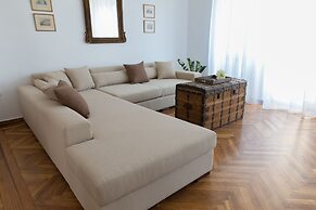 Hellenic Hospitality House