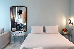 Hellenic Hospitality House