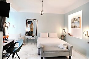 Hellenic Hospitality House