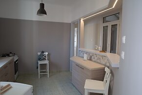 Hellenic Hospitality House