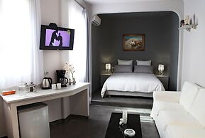 Hellenic Hospitality House