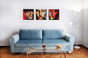 Hellenic Hospitality House