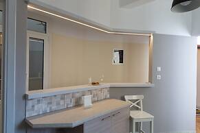 Hellenic Hospitality House