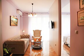 Hellenic Hospitality House