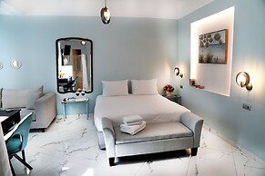 Hellenic Hospitality House