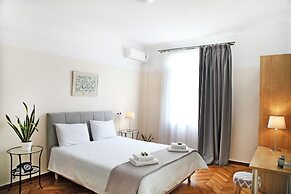 Hellenic Hospitality House