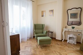 Hellenic Hospitality House