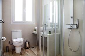 Hellenic Hospitality House