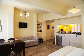 Hellenic Hospitality House