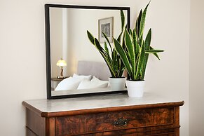 Hellenic Hospitality House