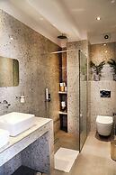 Hellenic Hospitality House