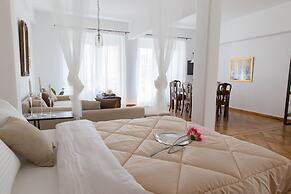 Hellenic Hospitality House