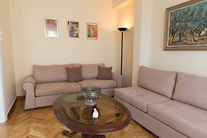 Hellenic Hospitality House