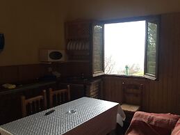 Camping El Balcón De Pitres