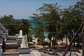 Big Boys' Bed & Burger