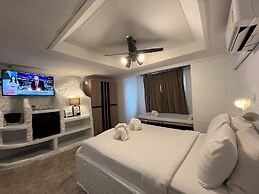 Big Boys' Bed & Burger