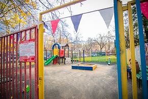 Funny Dolphins Apartments Kurskaya