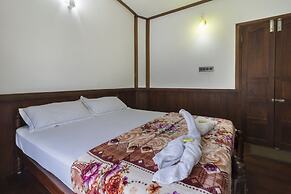 GuestHouser 3 BHK Houseboat 1b08