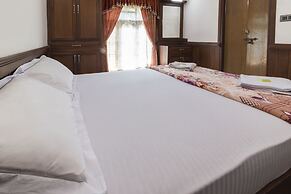 GuestHouser 3 BHK Houseboat 1b08