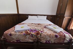 GuestHouser 3 BHK Houseboat 1b08