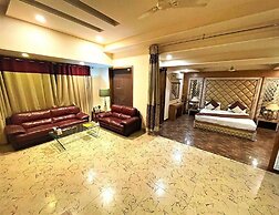 Hotel Mansarover Paradise