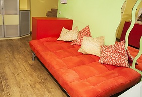 Funny Dolphins Apartments Butyrskaya