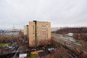 LUXKV Apartment on Nikoloyamskiy