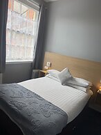 Diamonds Inn Ltd
